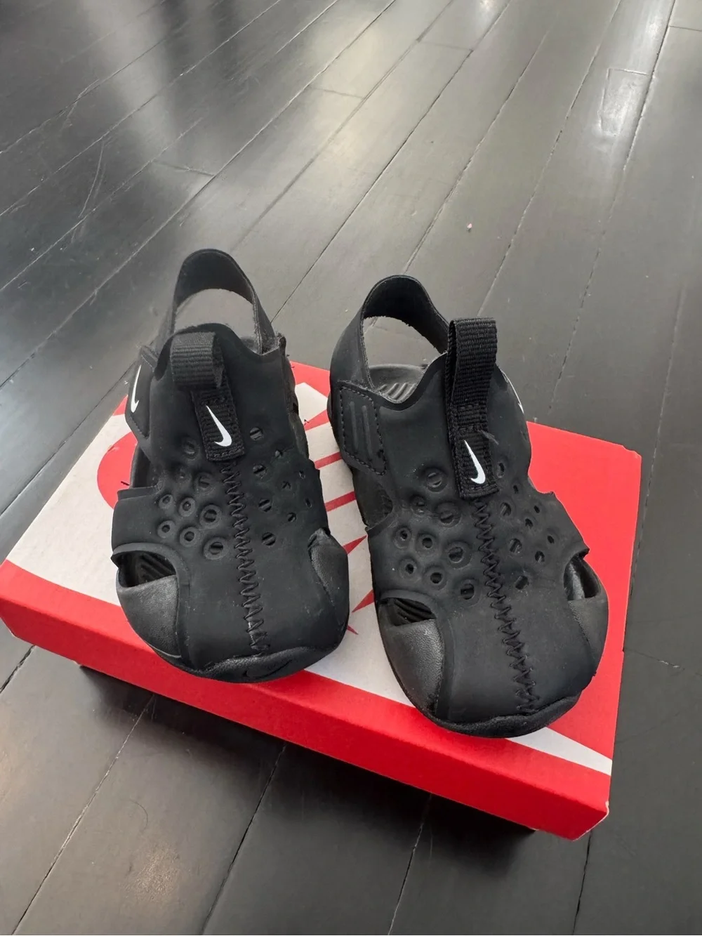 Nike Black Open-Toe Sport Sandal Slides